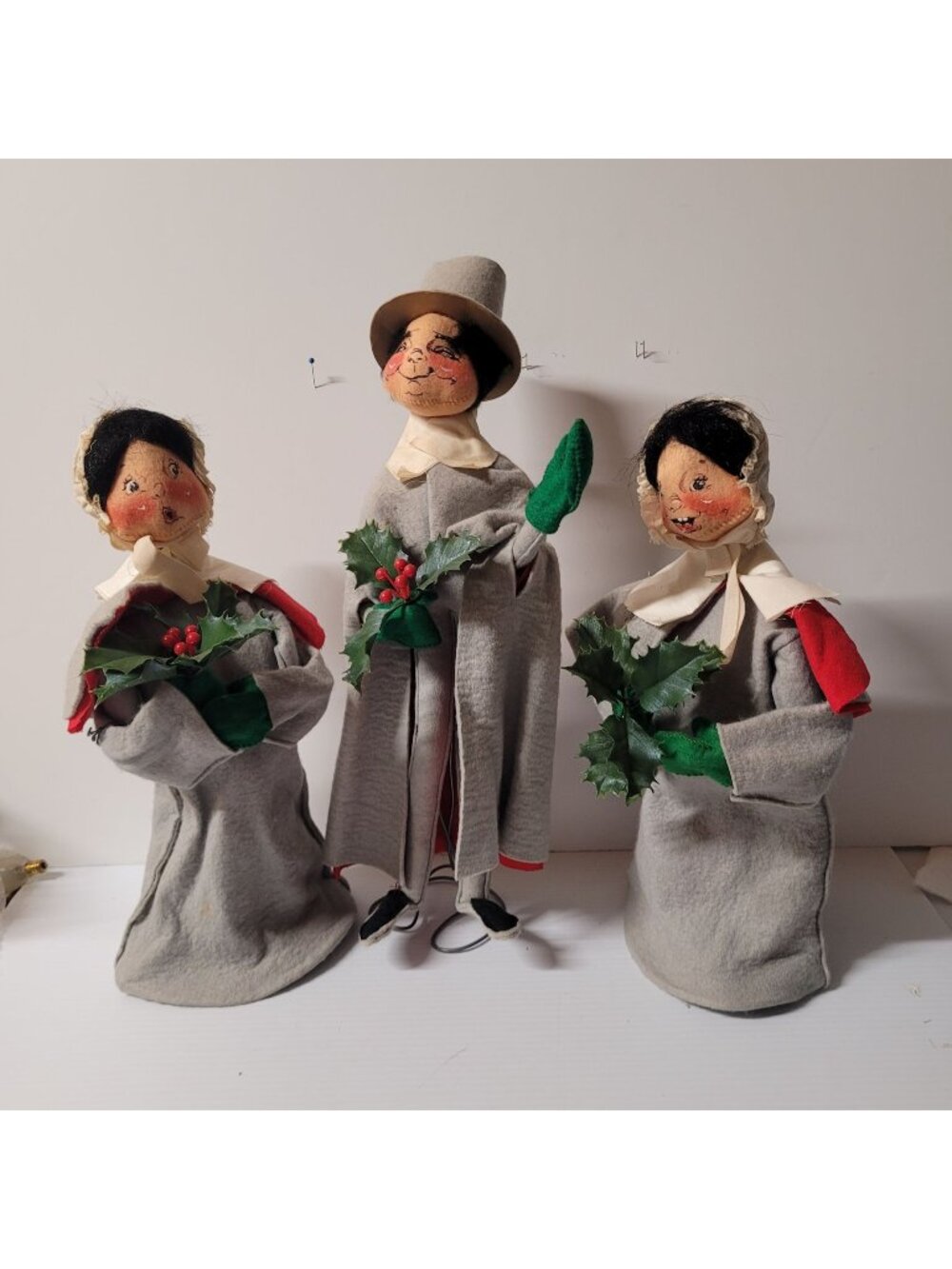 Vintage Annalee Mobilitee Set 3 Felt Dolls Pilgrim Figures 1970s Fall Thanksgivi